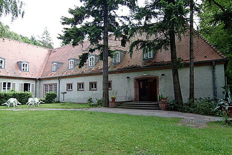 Gaestehaus Der Polizei Берлін Екстер'єр фото