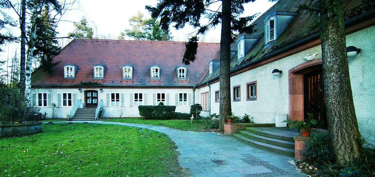 Gaestehaus Der Polizei Берлін Екстер'єр фото